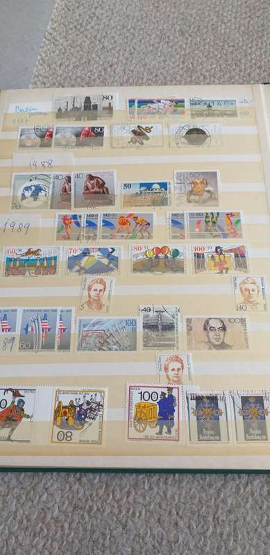 GERMANY-BERLIN VALUABLE UNMOUNTED MINT COLLECTION + USED-READ BELOW